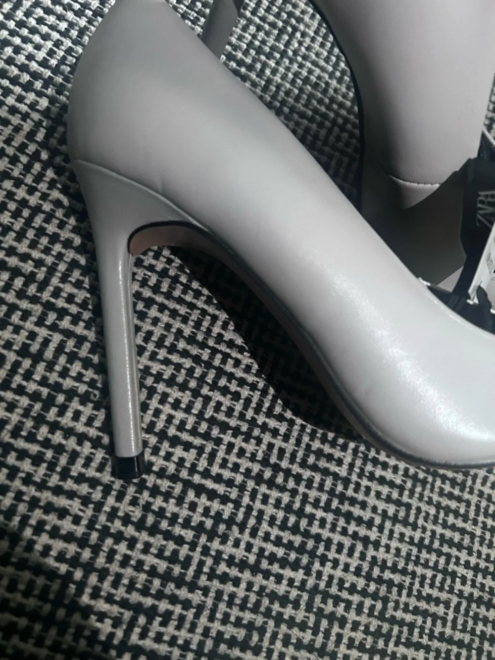 Zara Pale Gray Pointed Stiletto Heels - Picture 5 of 7